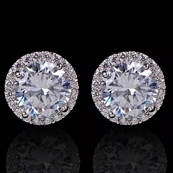 Jewelry - White Rhinestone Crystal Zircon Stud Earrings